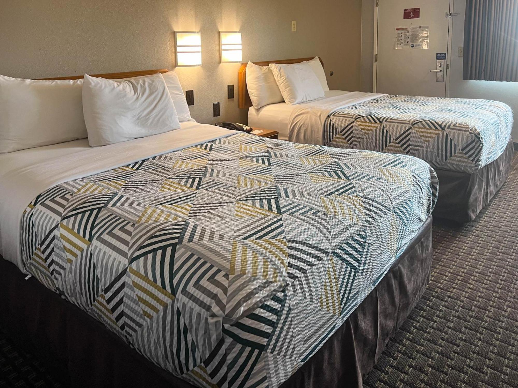 6 Or Southeast Hotel