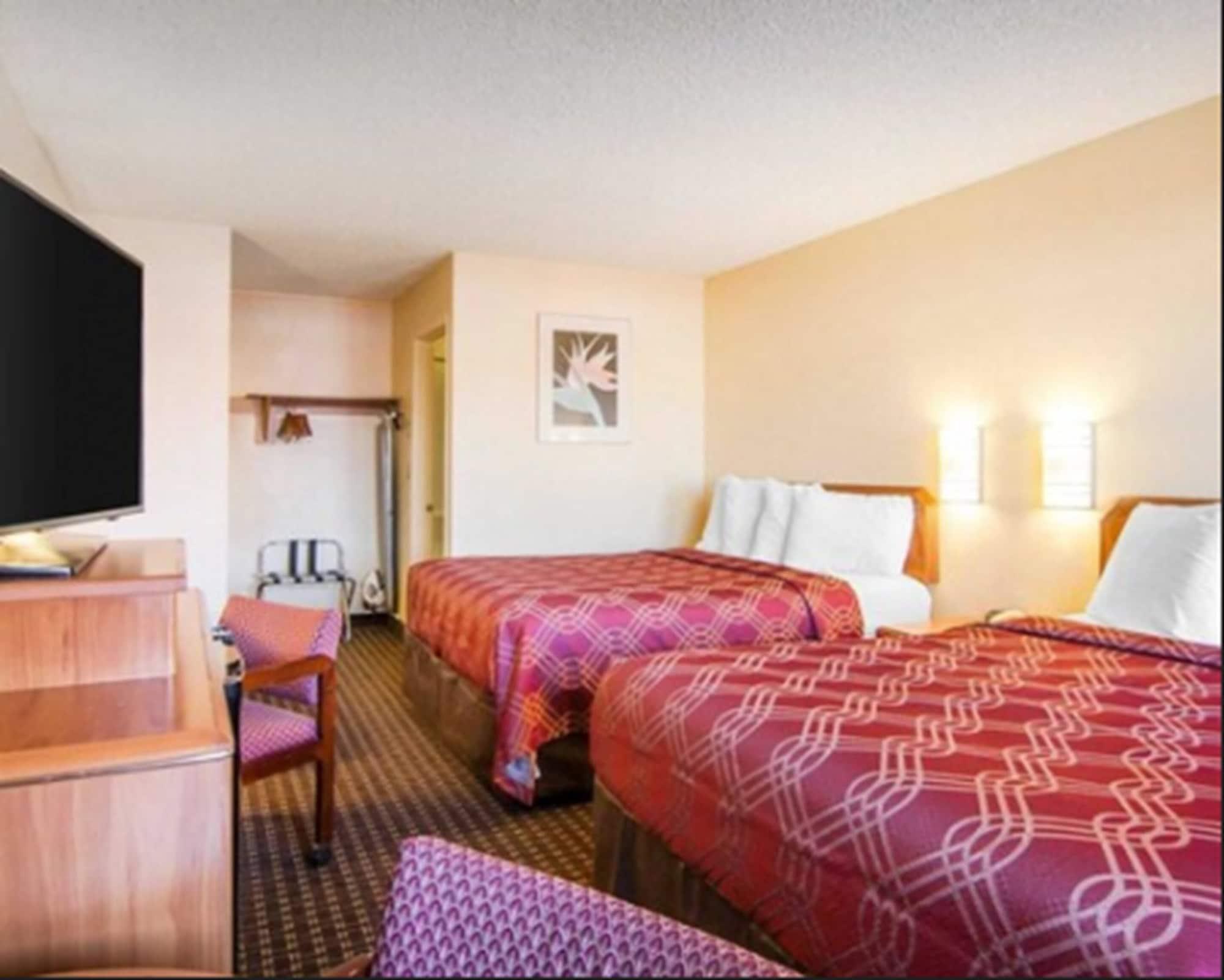 Hotel 6 Or Southeast Portland