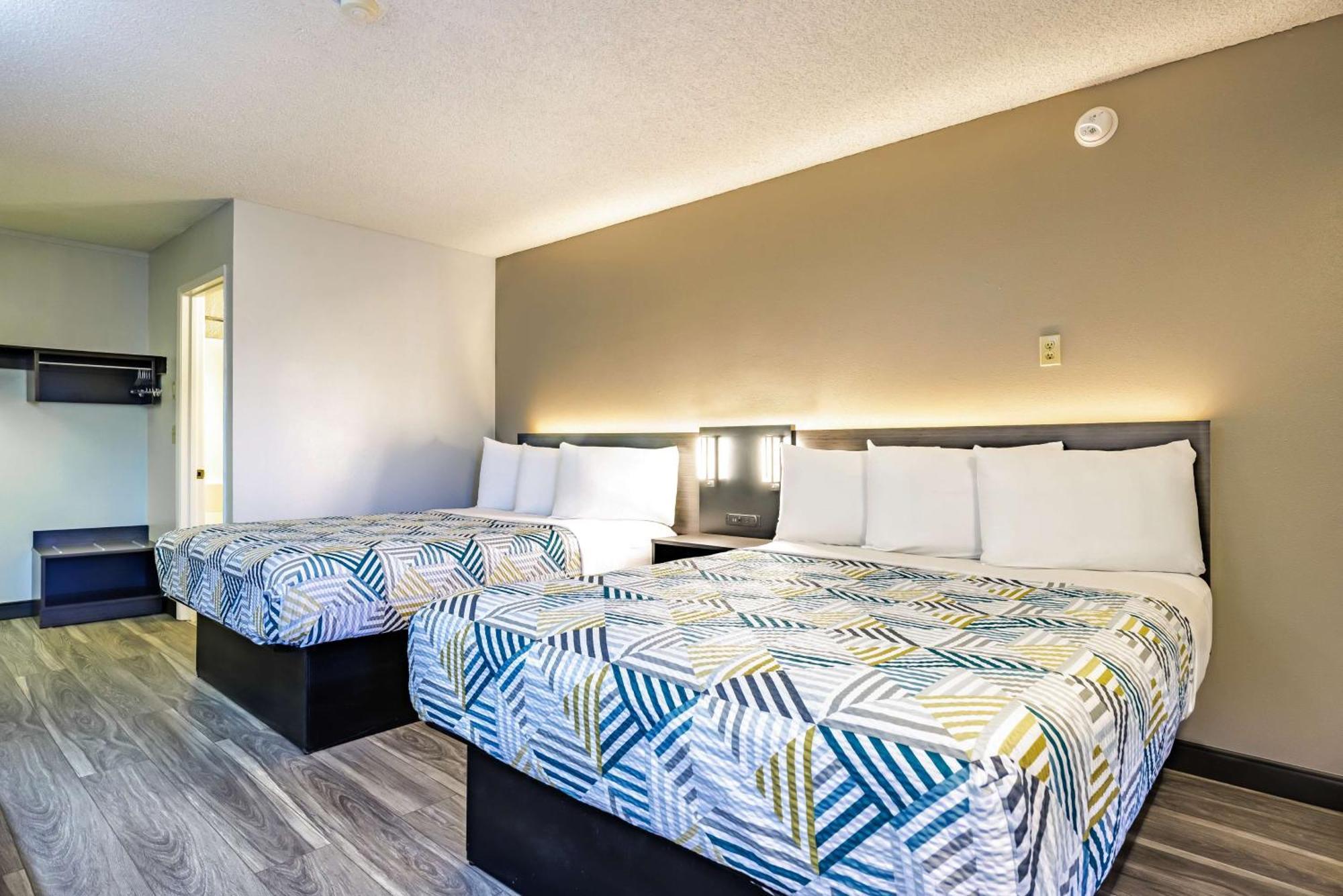 6 Or Southeast Hotel